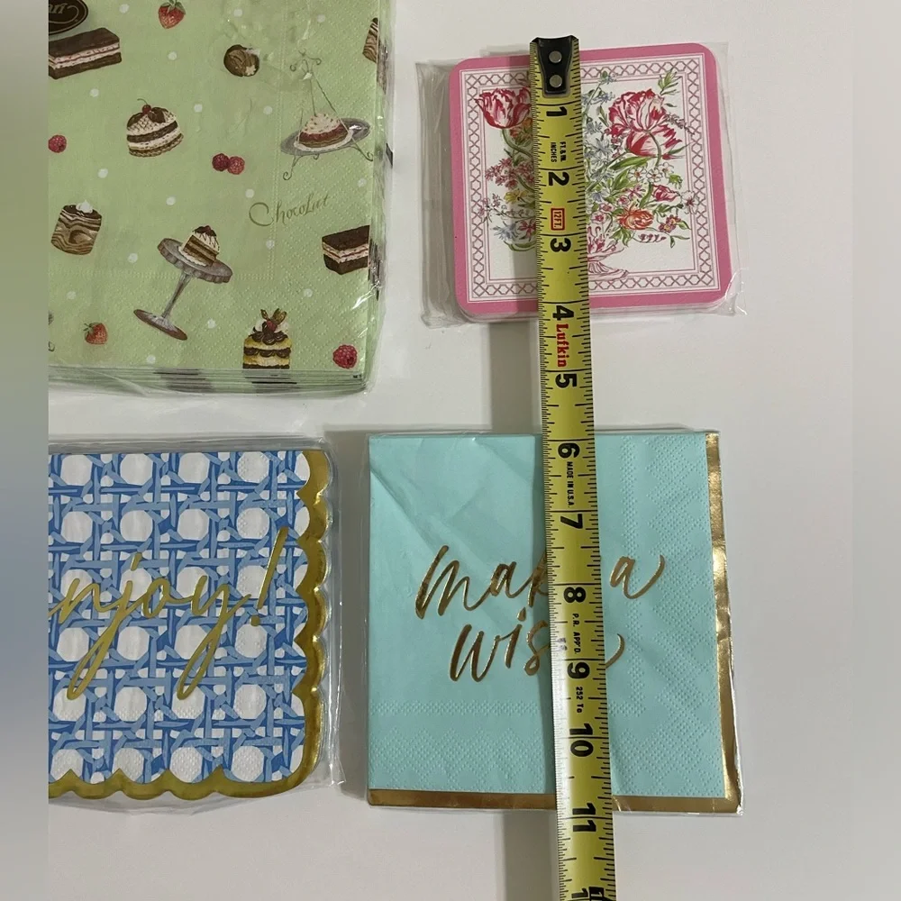 New Lot/4 Adorable Girly Paper Entertaining Napkins and Coasters